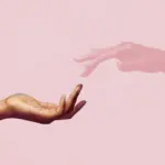 Navigating the Pain of One-Sided Friendships: Therapists Identify the Core Red Flags