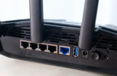 Understanding Dual-Band Routers: Why Two Frequency Bands Are Essential for Modern Home Wi-Fi
